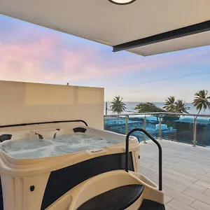 Zaturn House Arecibo